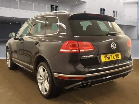 Volkswagen Touareg V6 R-LINE TDI BLUEMOTION TECHNOLOGY 8