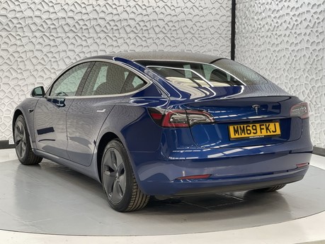 Tesla Model 3 STANDARD RANGE PLUS 5