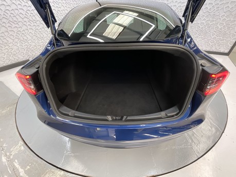 Tesla Model 3 STANDARD RANGE PLUS 35