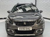 Peugeot 2008 ALLURE PREMIUM 2