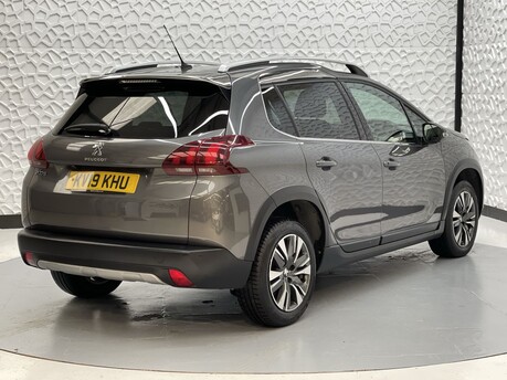 Peugeot 2008 ALLURE PREMIUM 7