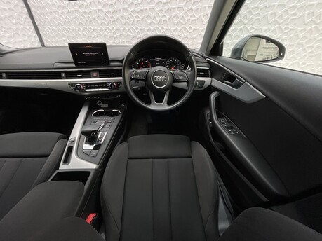 Audi A4 AVANT TFSI QUATTRO SPORT 13