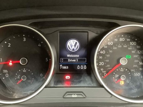 Volkswagen Tiguan SE NAV TDI BMT 4MOTION DSG 5