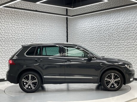 Volkswagen Tiguan SE NAV TDI BMT 4MOTION DSG 8