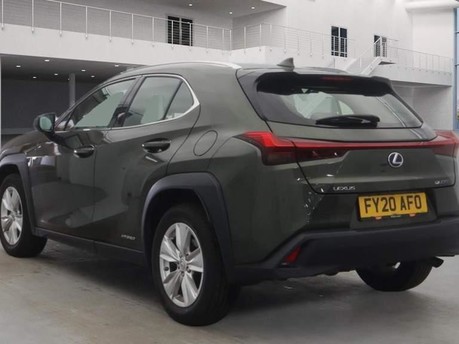 Lexus Ux 250H 8