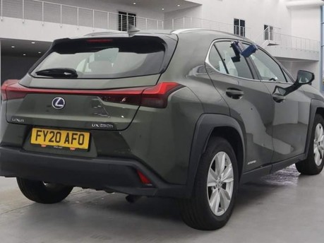 Lexus Ux 250H 10