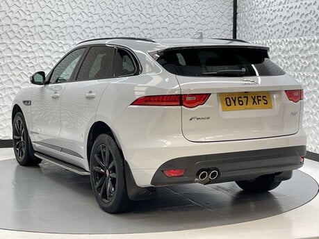 Jaguar F-Pace R-SPORT AWD 5