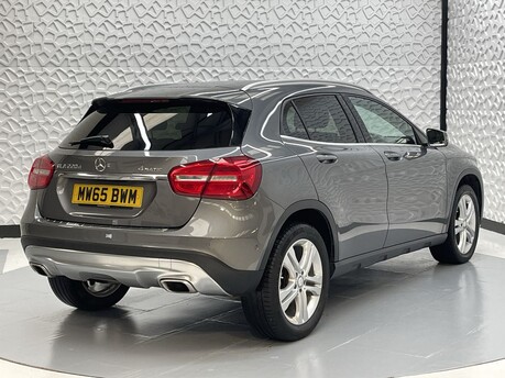 Mercedes-Benz GLA GLA 220 D 4MATIC SPORT PREMIUM 7