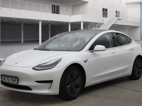 Tesla Model 3 STANDARD RANGE PLUS 8