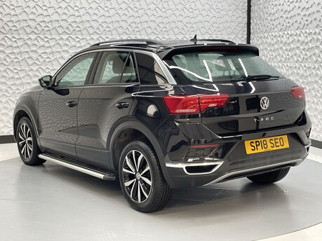 Volkswagen T-Roc SE TSI 5