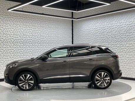 Peugeot 3008 BLUEHDI S/S GT LINE PREMIUM 4