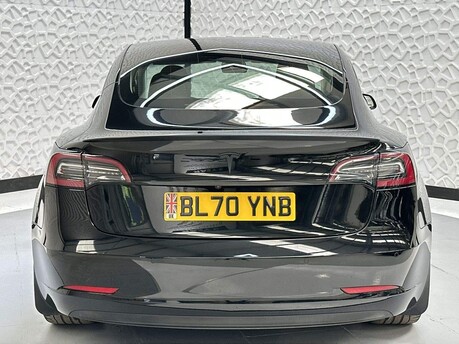 Tesla Model 3 LONG RANGE AWD 16