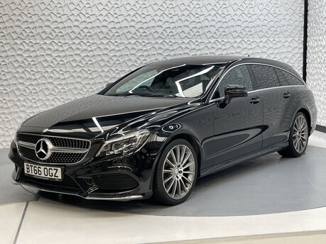 Mercedes-Benz CLS CLS220 D AMG LINE 3