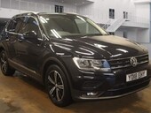 Volkswagen Tiguan SE NAV TSI 1