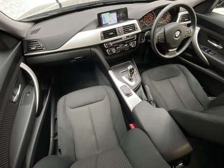 BMW 3 Series 320I SE GRAN TURISMO 16