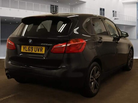 BMW 2 Series 225XE SPORT ACTIVE TOURER 10