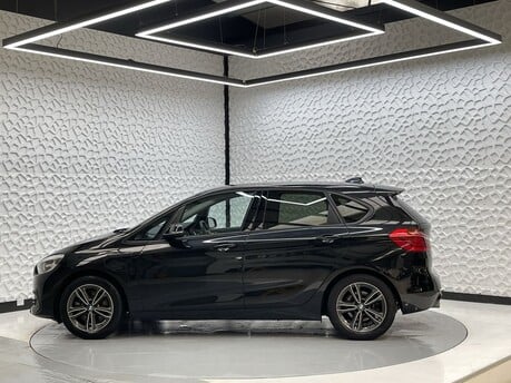 BMW 2 Series 225XE SPORT ACTIVE TOURER 4