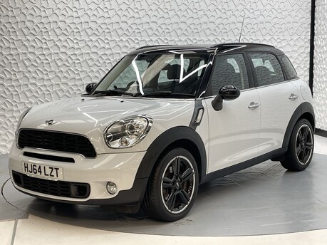 Mini Countryman COOPER S 3