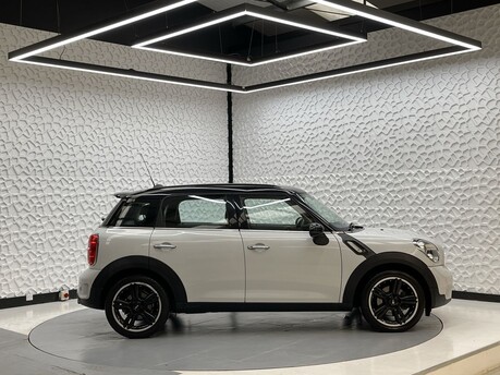 Mini Countryman COOPER S 8