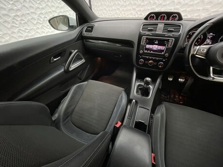 Volkswagen Scirocco GT TSI BLUEMOTION TECHNOLOGY 15