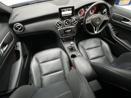 Mercedes-Benz A Class A200 CDI SPORT 16