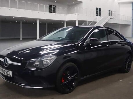 Mercedes-Benz CLA Class CLA 200 D SPORT 7