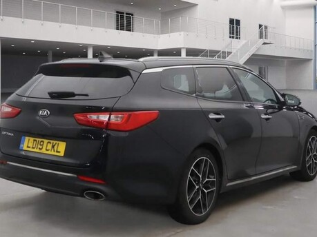 Kia Optima CRDI 3 ISG 11