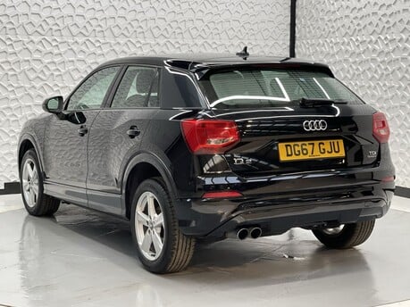 Audi Q2 TDI QUATTRO SPORT 5