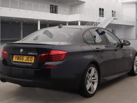 BMW 5 Series 520D M SPORT 11