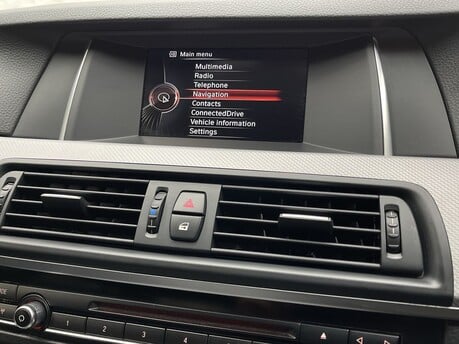 BMW 5 Series 520D M SPORT 28