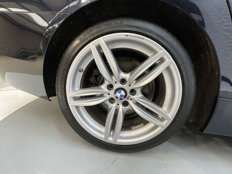 BMW 5 Series 520D M SPORT 43