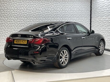 Infiniti Q70 PREMIUM D 7