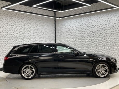 Mercedes-Benz E Class E 220 D AMG LINE PREMIUM 8