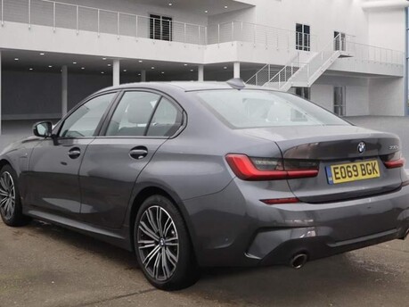 BMW 3 Series 330E M SPORT PHEV 10