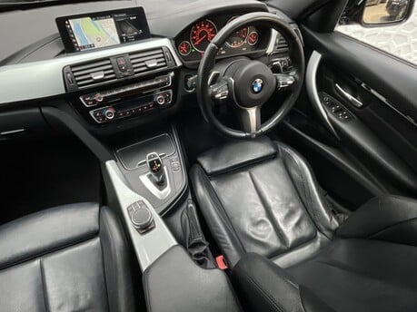 BMW 3 Series 320D M SPORT TOURING 14