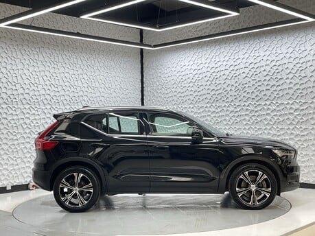 Volvo XC40 RECHARGE T5 INSCRIPTION 8