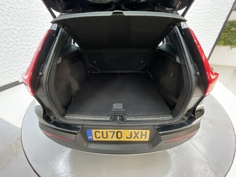 Volvo XC40 RECHARGE T5 INSCRIPTION 33