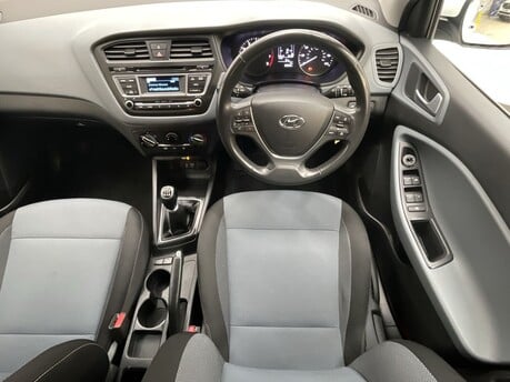 Hyundai i20 MPI SE 13