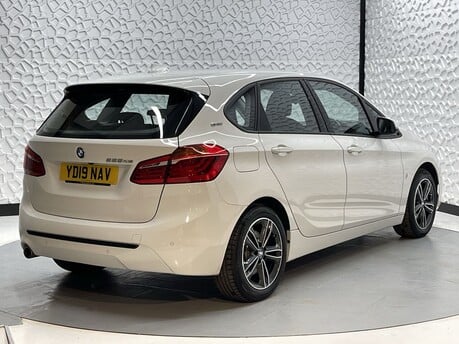 BMW 2 Series 225XE SPORT ACTIVE TOURER 7