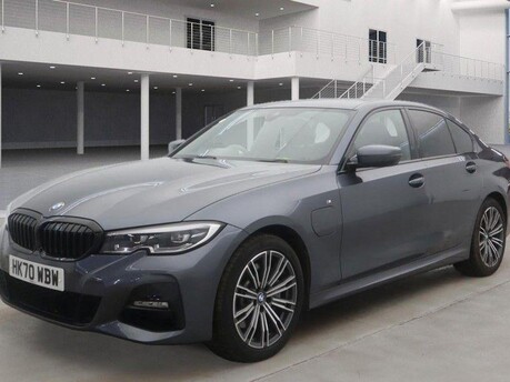 BMW 3 Series 330E M SPORT 8