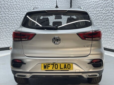 MG ZS EXCLUSIVE VTI-TECH 6