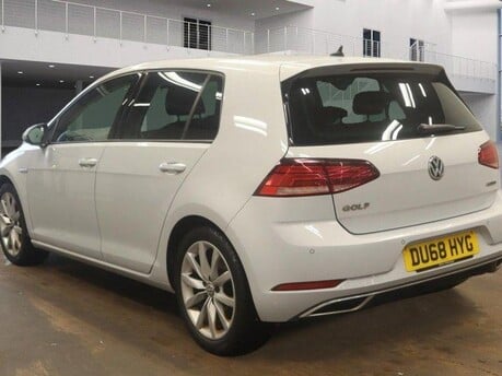 Volkswagen Golf GT TSI EVO 10