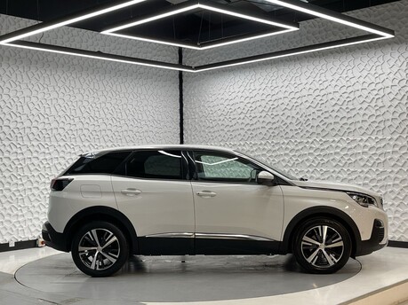 Peugeot 3008 PURETECH S/S ALLURE 8