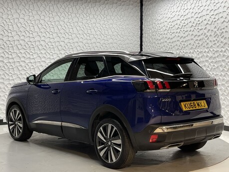 Peugeot 3008 BLUEHDI S/S GT LINE PREMIUM 5