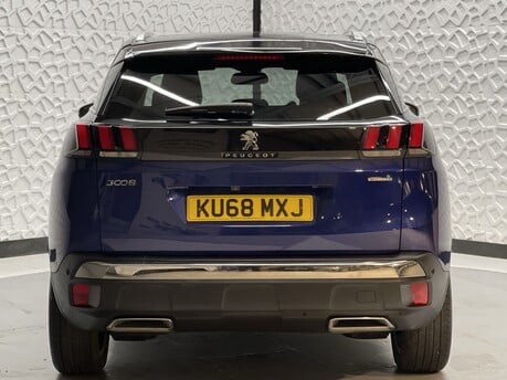 Peugeot 3008 BLUEHDI S/S GT LINE PREMIUM 6