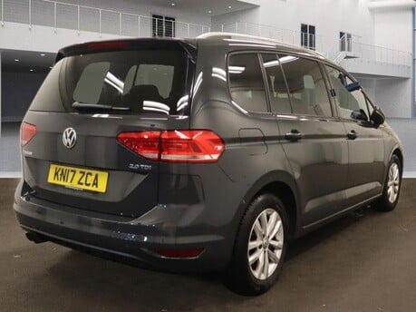 Volkswagen Touran SE TDI BLUEMOTION TECHNOLOGY 11