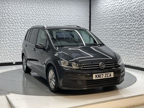 Volkswagen Touran SE TDI BLUEMOTION TECHNOLOGY 1