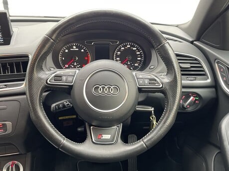 Audi Q3 TDI QUATTRO S LINE 18