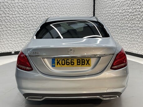 Mercedes-Benz C Class C200 SPORT 6