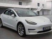 Tesla Model 3 LONG RANGE AWD 1